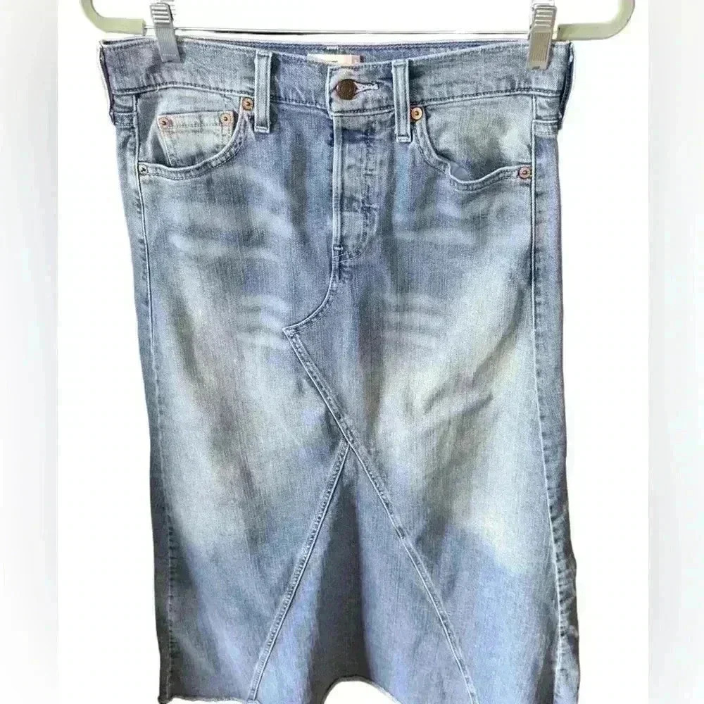 Vintage size 3 Juniors maxi denim skirt. Button fly. Raw, frayed hem